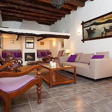 Gall In Mit Pool By Interhome Tatil Evi *